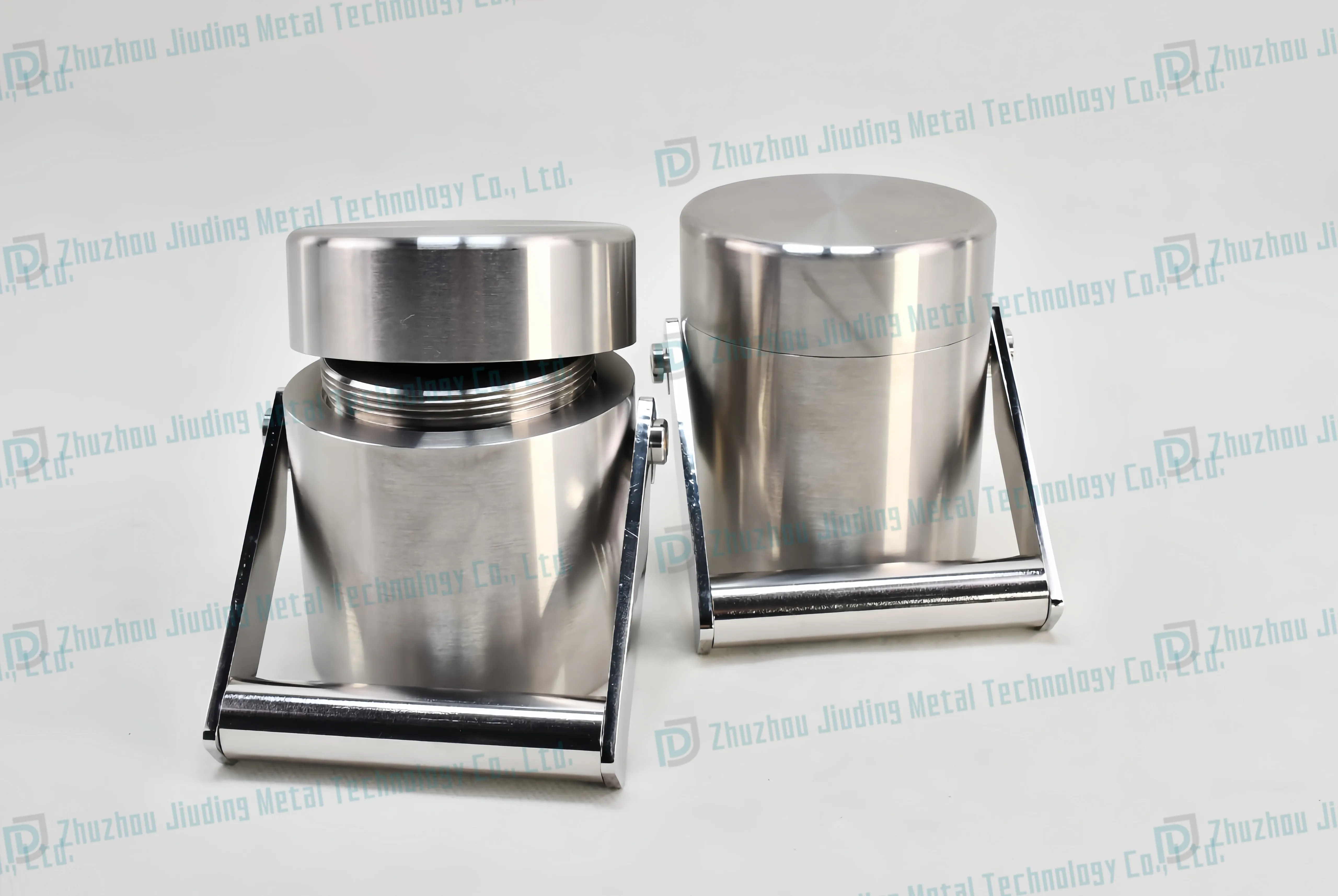 Tungsten Radiation Shielding Container