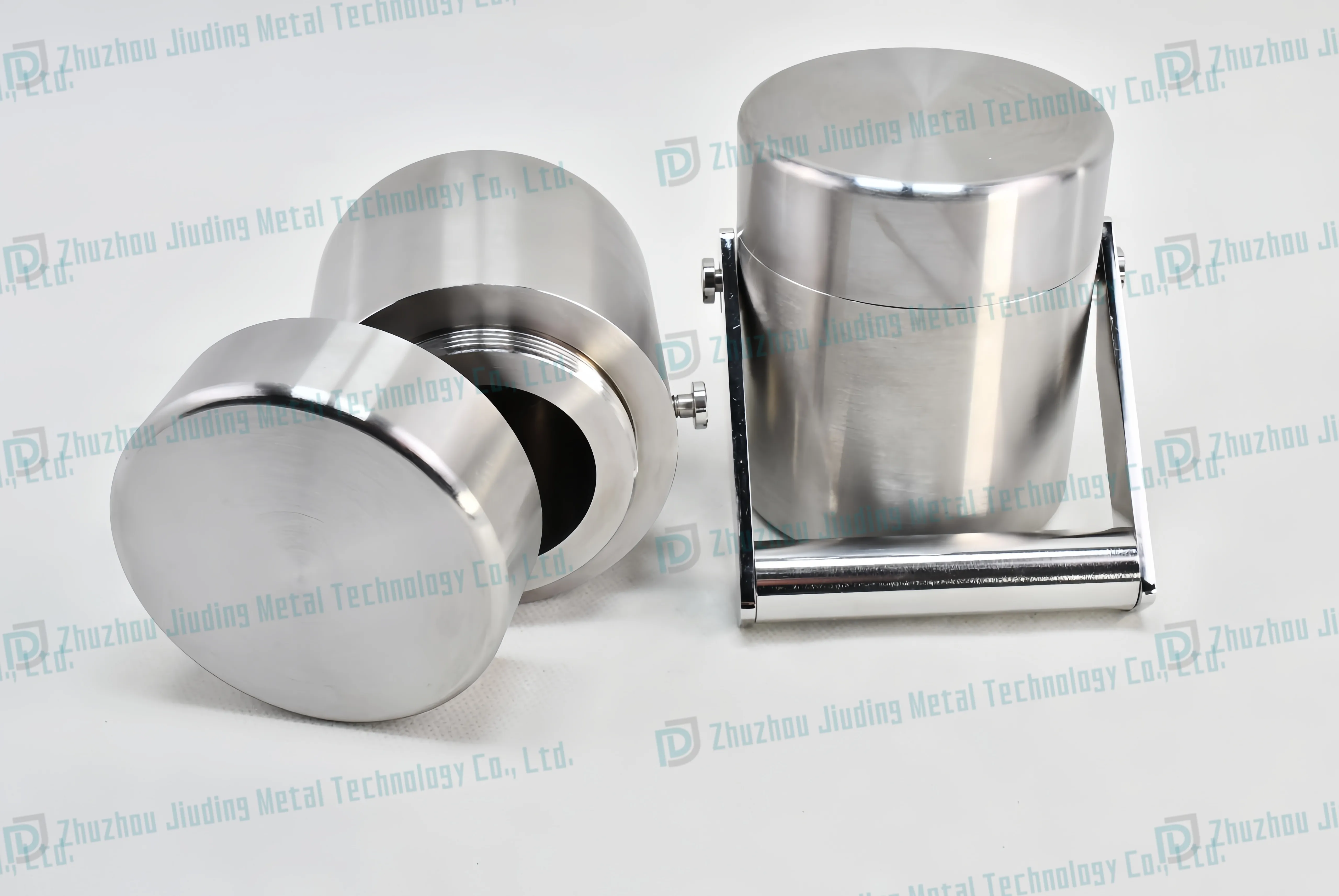 Tungsten Radiation Shielding Container